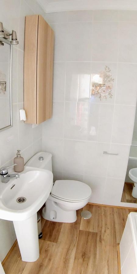 Casa Vistas A Trafalgar Solo Familias O Parejas - Parking Privado Opcional - Конил-де-ла-Фронтера Екстериор снимка